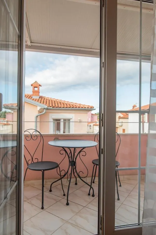 **** Konukevi Hotel Villa Vera Fažana Hırvatistan